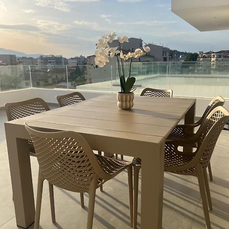 White Luxury Apartment Τρίκαλα Εξωτερικό φωτογραφία